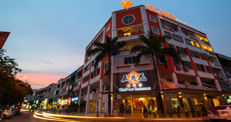 Comfortable Hotel In Kota Kemuning, Shah Alam  Orange Hotel